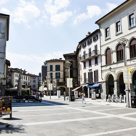 La Maison De Miki Lecco Bagian luar foto